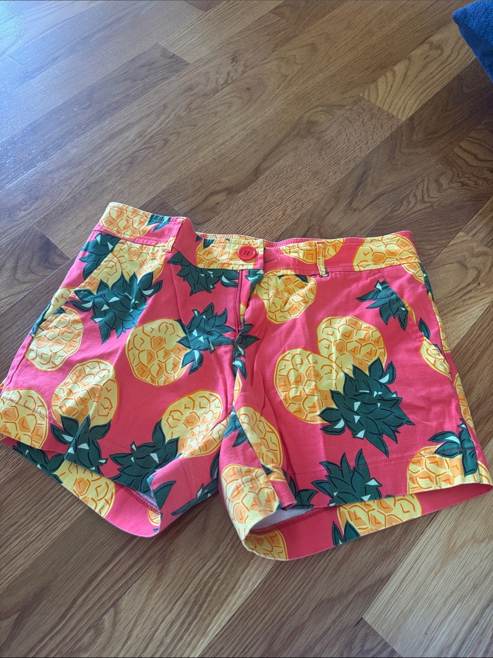 Tracy Negoshian Pink Pineapple Print Jean Shorts